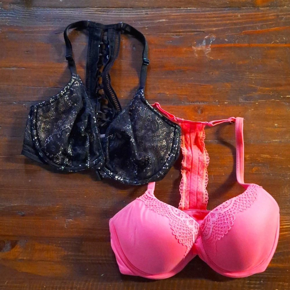 Lot of 2 Victoria's Secret Sexy Racerback Bras, Front Closure - 32DD